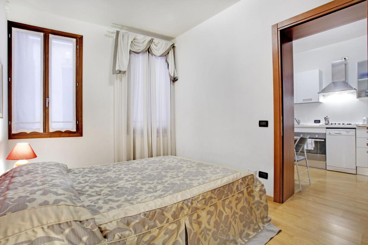 Bricola Biennale Apartments เวนิส ภายนอก รูปภาพ