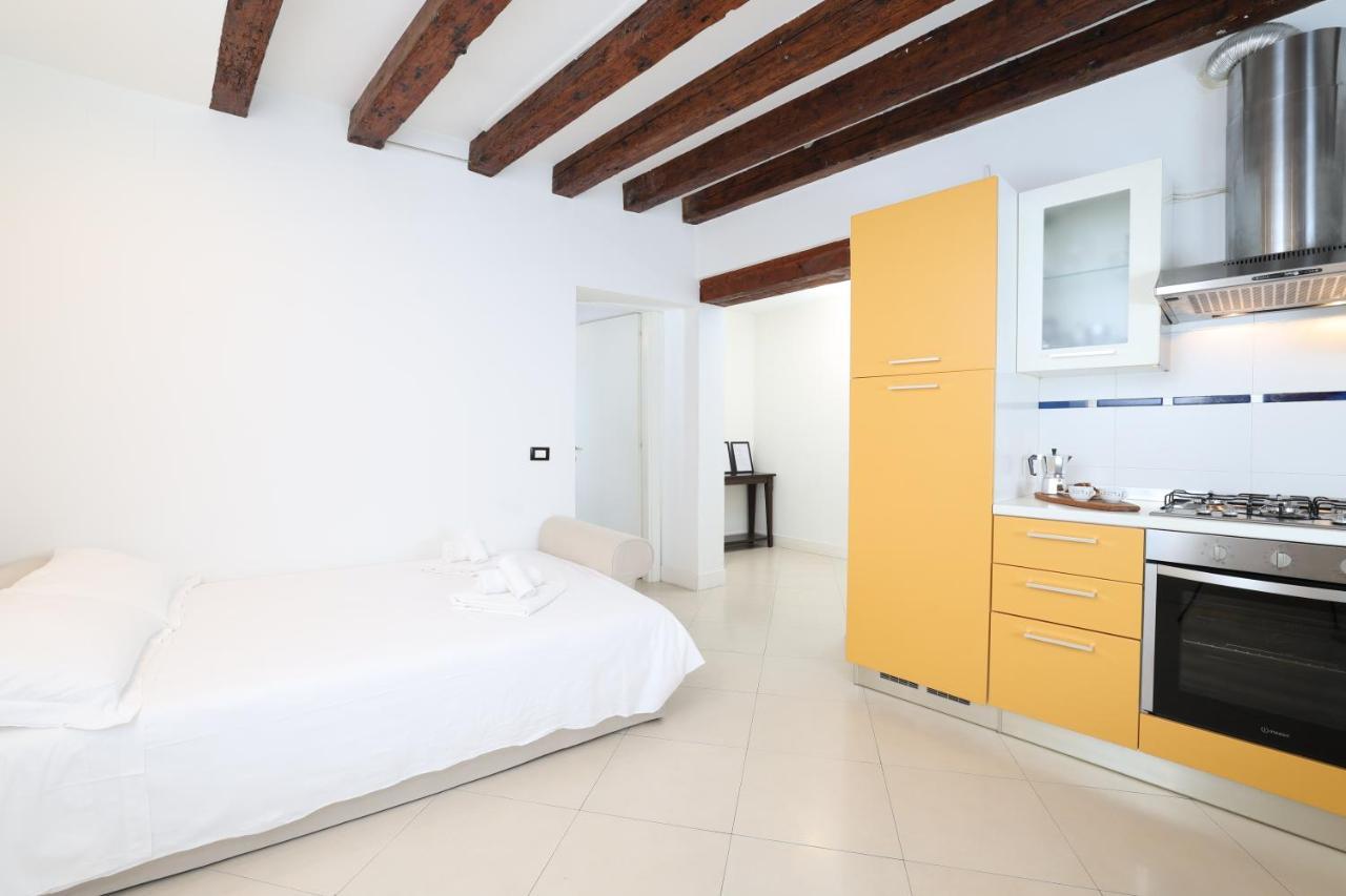 Bricola Biennale Apartments เวนิส ภายนอก รูปภาพ